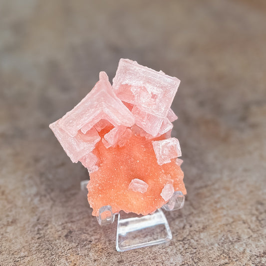 High Grade Natural Pink Halite (35D)