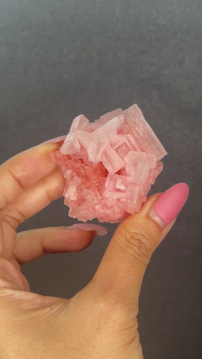 High Grade Natural Pink Halite (68K)